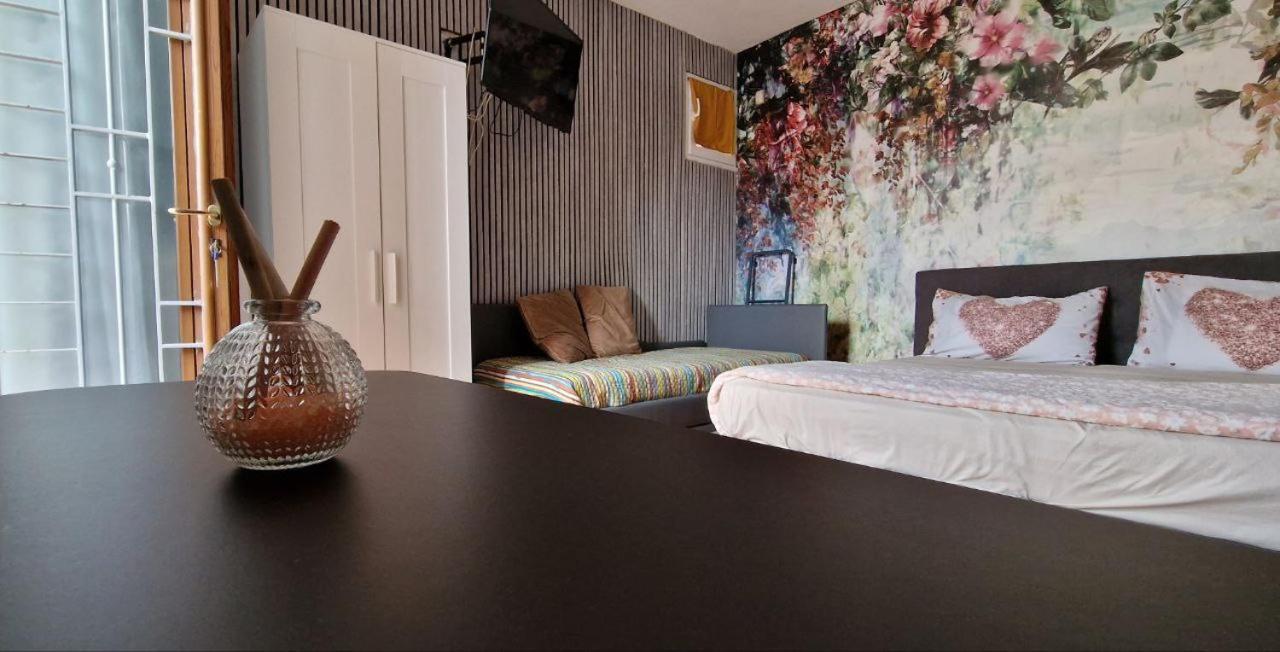 B&B Boiler Rooms La Terrazza แอร์โกลาโน ภายนอก รูปภาพ